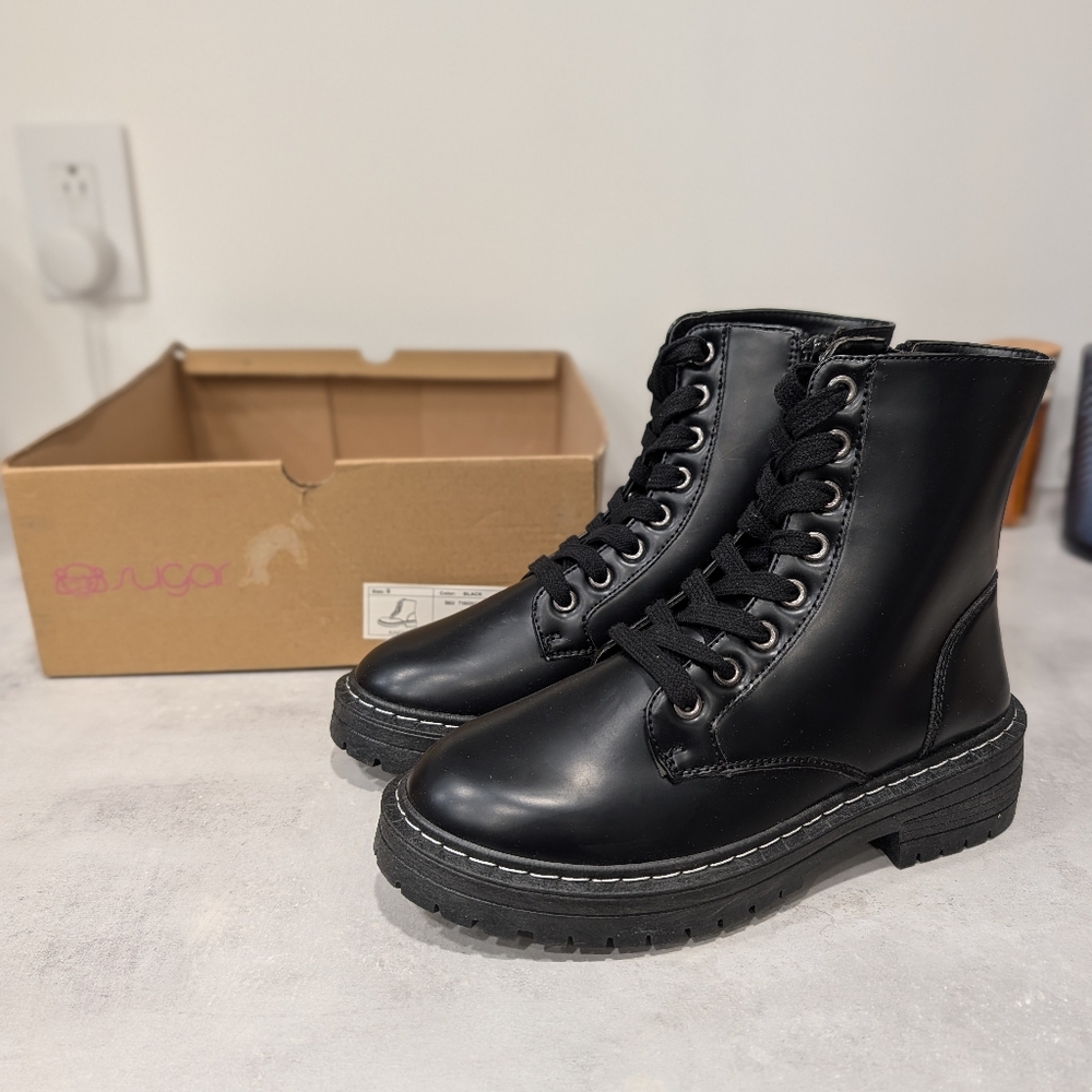 New, Sugar Women's Boots Size 6